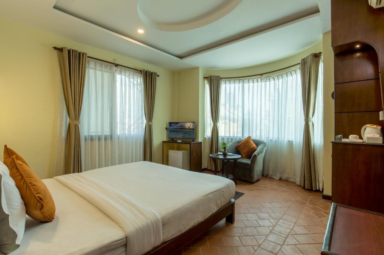 ดาห์เลีย บูทิก โฮเต็ล Hotel โพคารา ภายนอก รูปภาพ